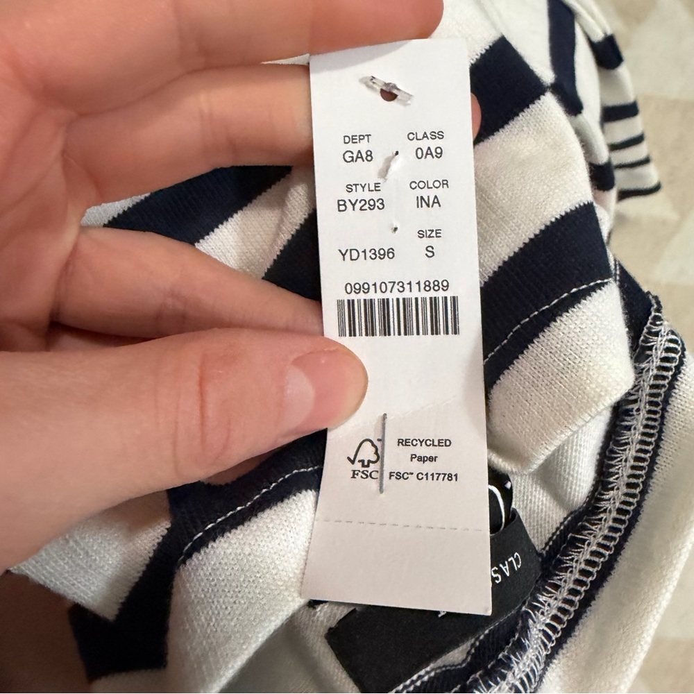 J crew ivory navy Classic mariner cloth boatneck T-shirt in stripe - Picture 6 of 7